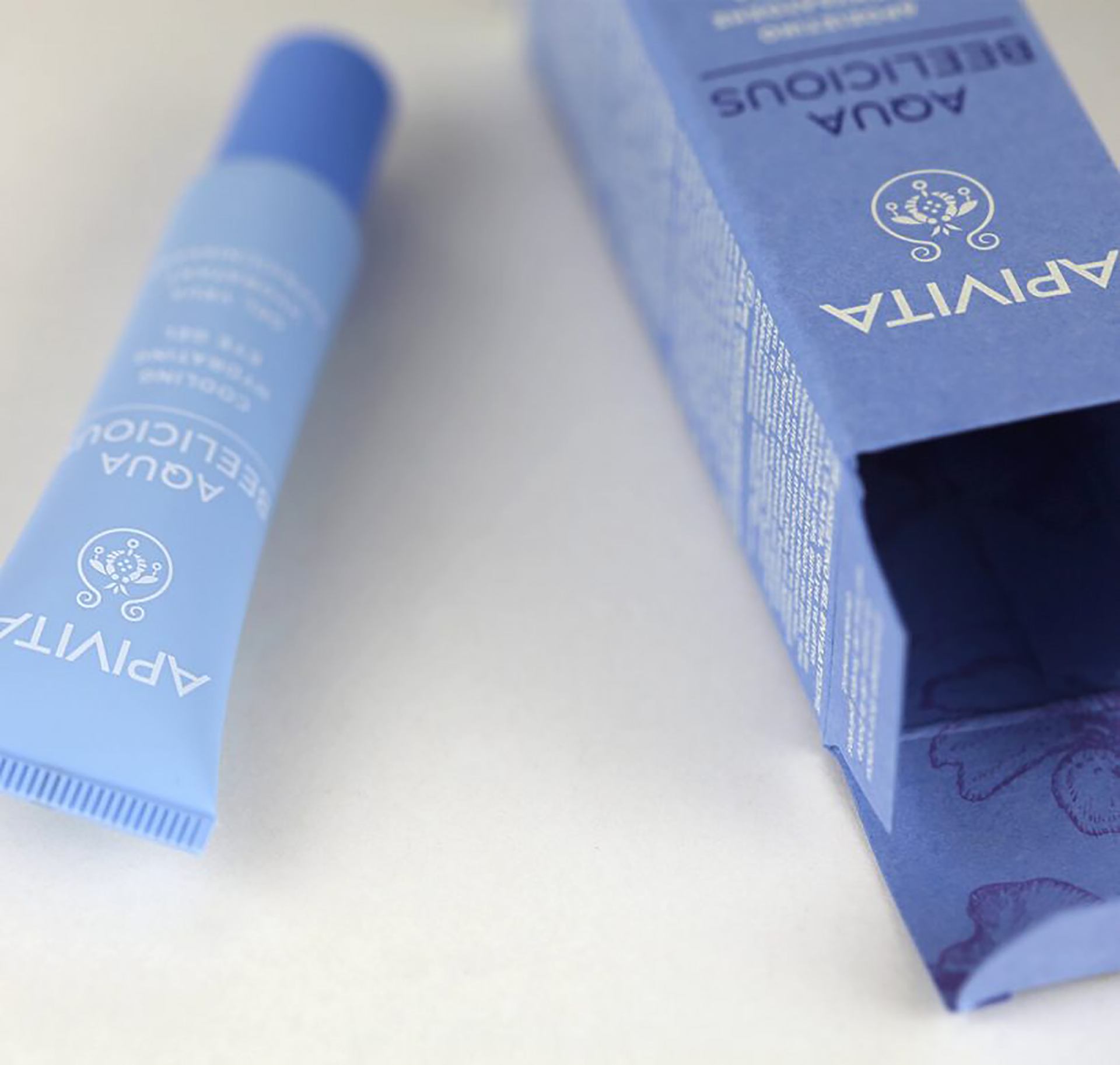 APIVITA Aqua Beelicious