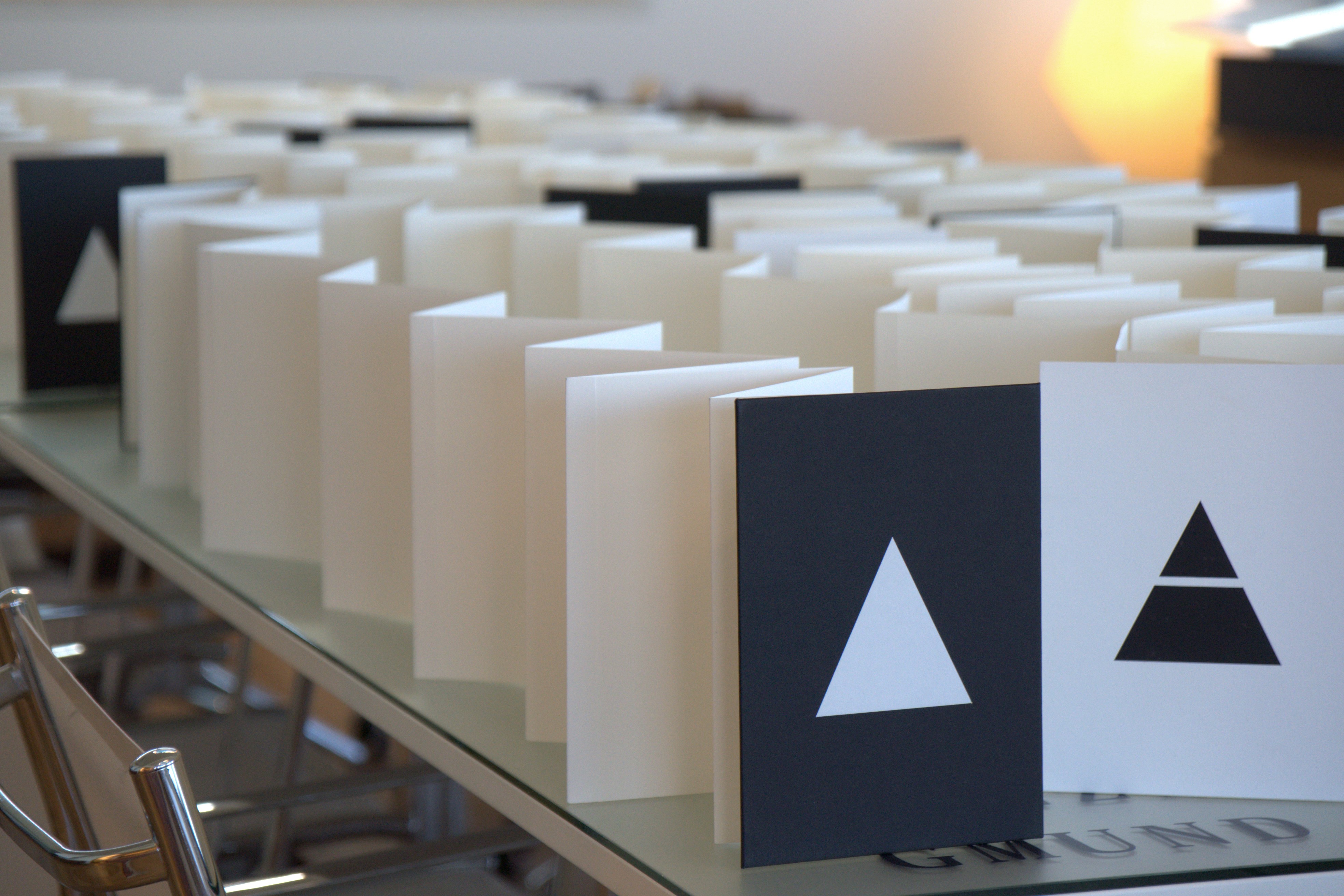 MORPHES 2024 - Οι Τέχνες του Χαρτιού συναντούν το Αρχαίο Δράμα (1)