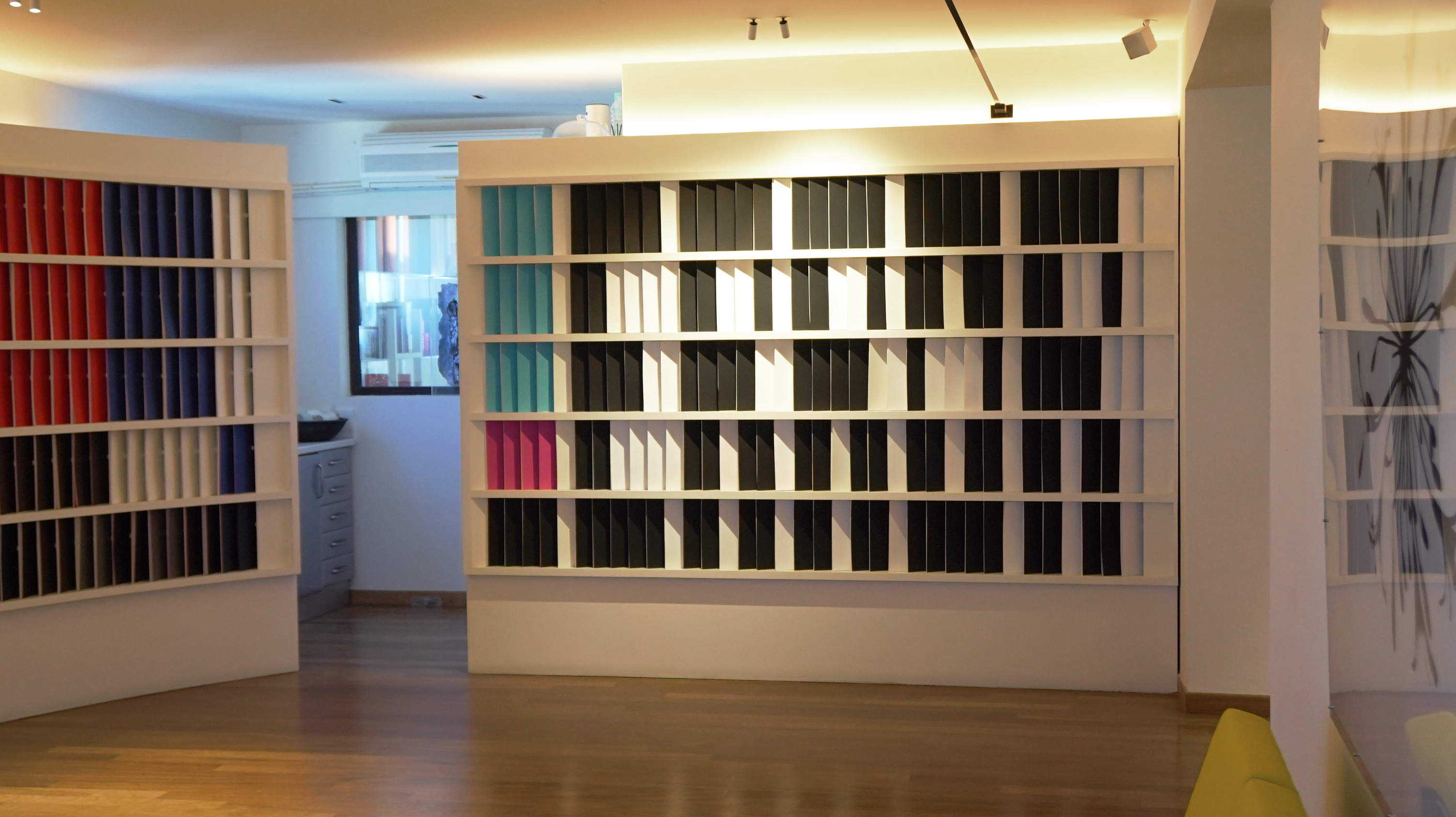 Perrakis Paper Playground x Vakalo